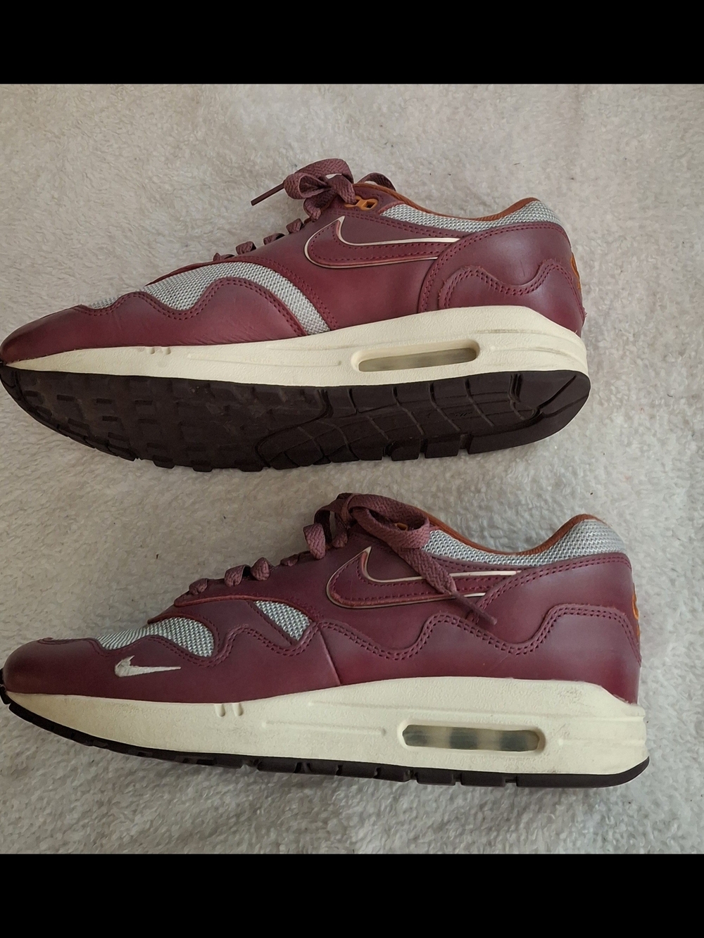 Nike Men's Sneakers - Burgundy and Light Gray